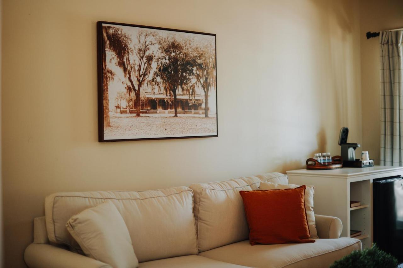 The Myrtles Bed & Breakfast Сейнт Франсисвил Екстериор снимка
